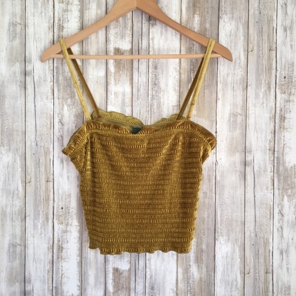 NWT Wild Fable Mustard Velvet Crop - Picture 2 of 5